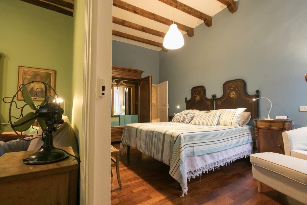 Il Balcone Dell'Angiol D 'Or Apartment Парма Екстериор снимка